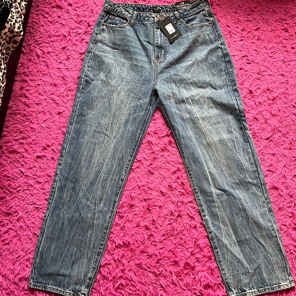 90’s BAGGY WASHED JEANS